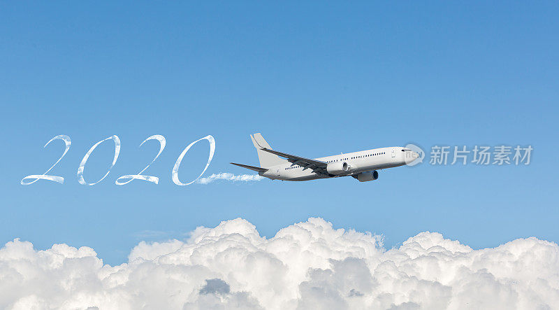 2020年新年快乐。在空中用飞机画画