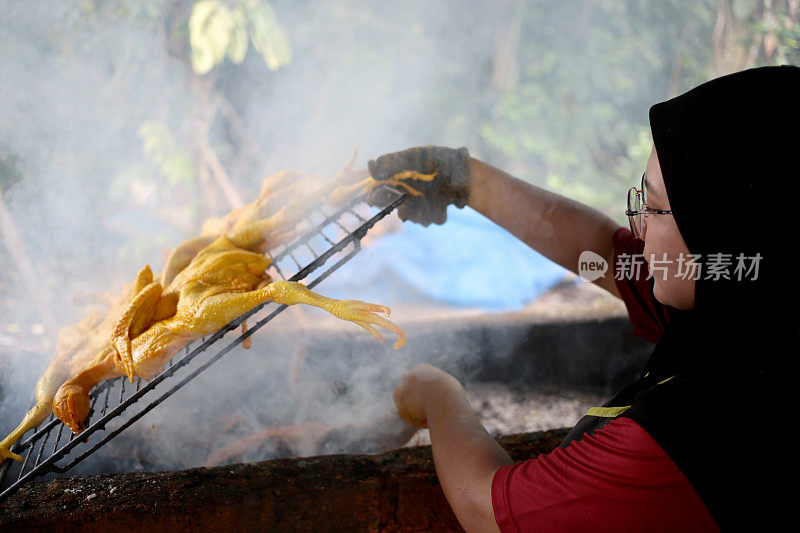 马来西亚美食:烟熏鸡肉