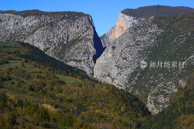 土耳其卡斯塔莫努Kure山的Valla峡谷