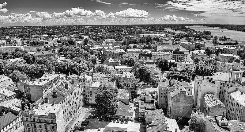 从城市塔鸟瞰里加，拉脱维亚。
