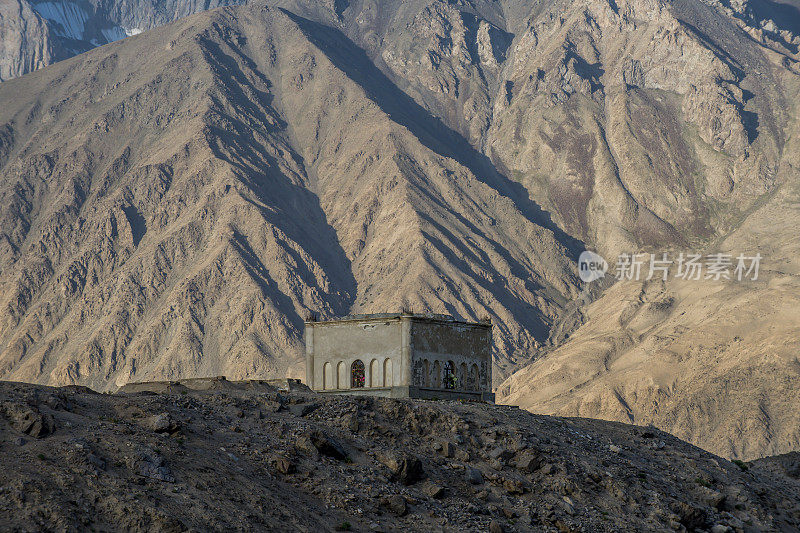 中国新疆帕米尔高原琐罗亚斯德教遗迹