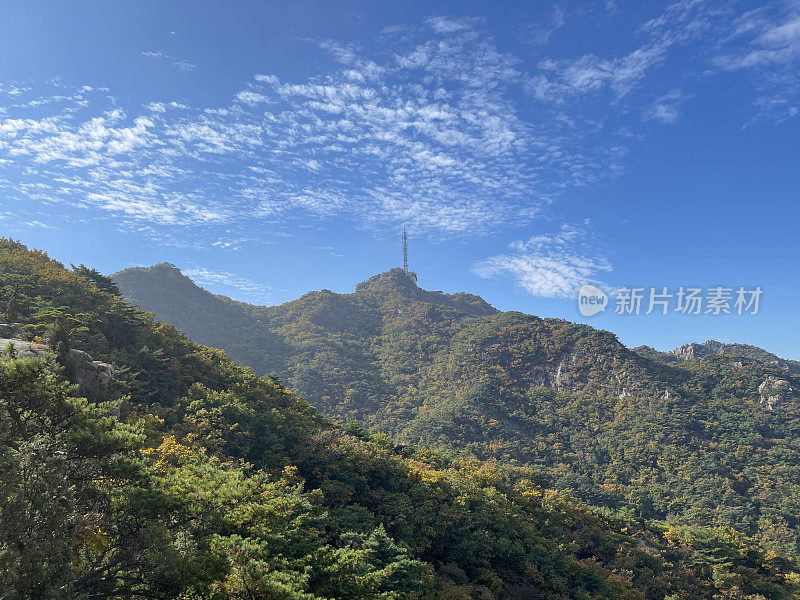 首尔的秋山