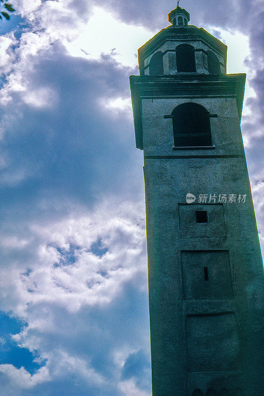 1989年旧正片扫描，街景-斜塔，圣莫里茨，瑞士