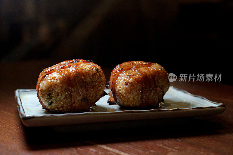 烧饭团，日本食物