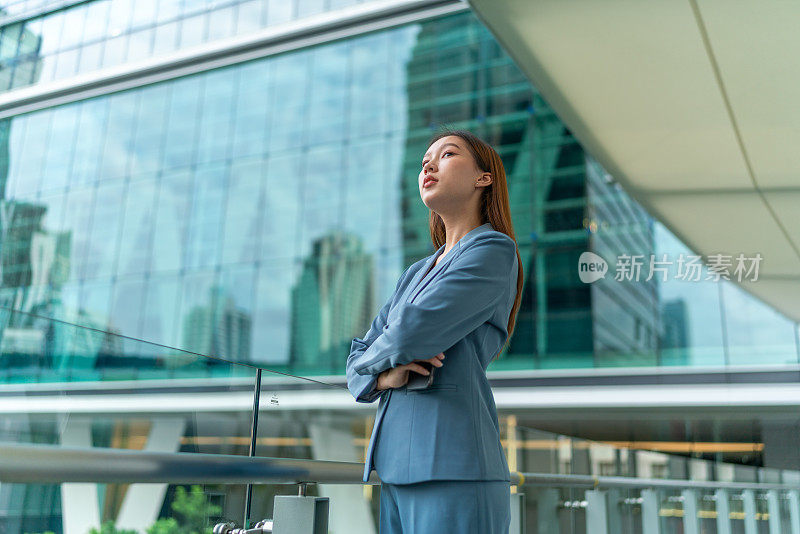 赋予女性领导力。亚洲女商人在企业界的领导地位