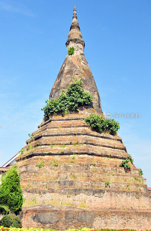 那座大坝，黑佛塔，八角形布局，老挝万象