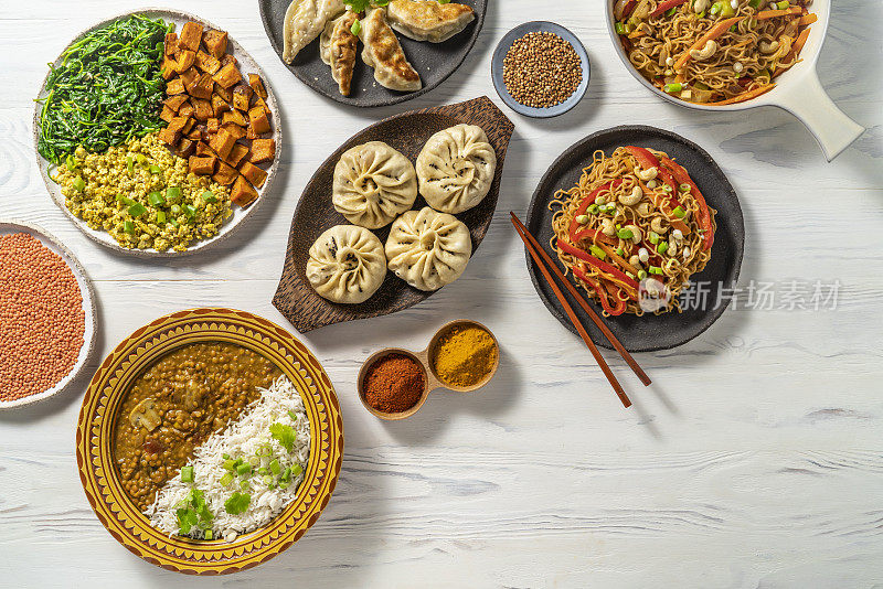 纯素食的亚洲食品分类，所有植物为基础的食谱，如红蓝蒂