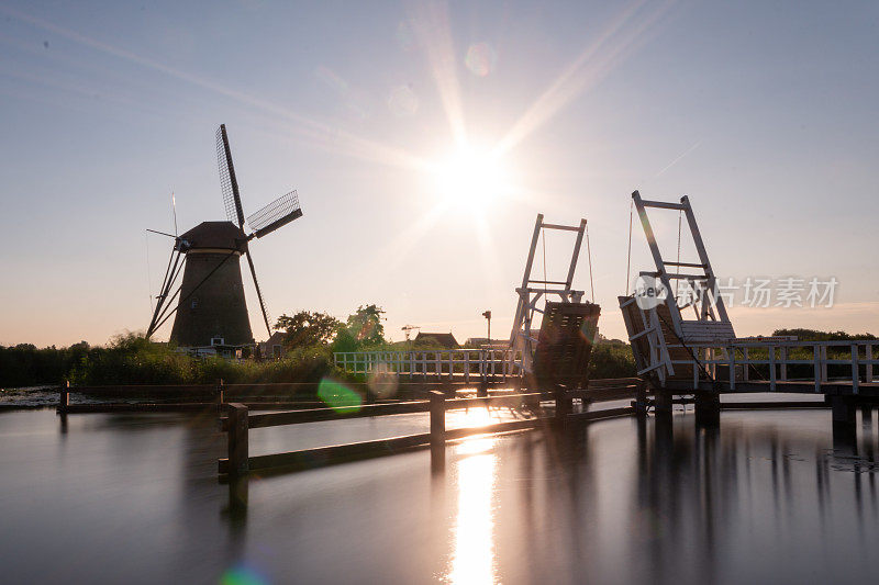 荷兰金德代克的传统风车