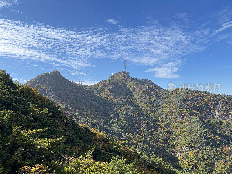 首尔的秋山