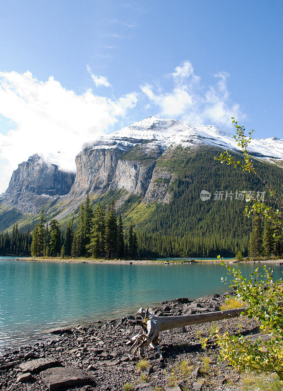 风景名胜区高山湖