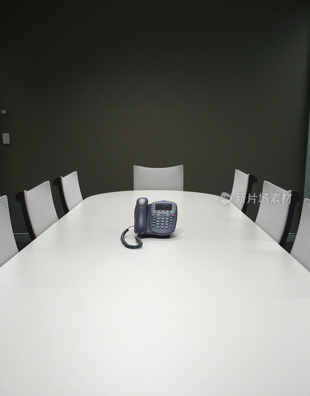 会议室的桌子和座位