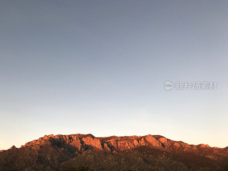 日落自然山景