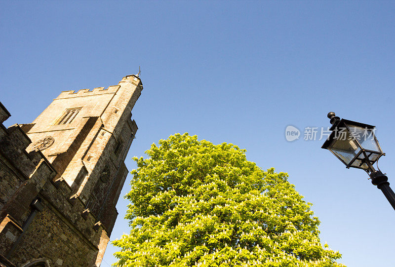 圣尼古拉斯教堂在七橡树，英格兰