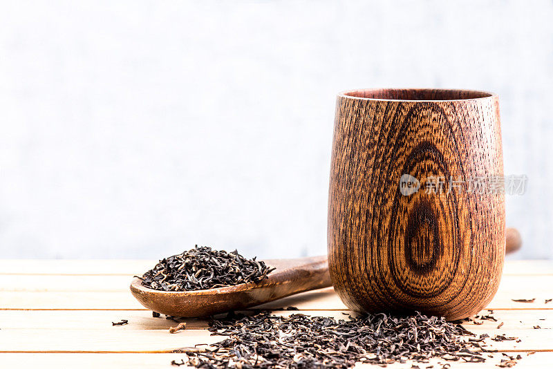 热茶，健康饮水，木质背景