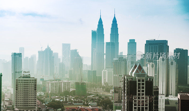 首都吉隆坡的天际线，马来西亚