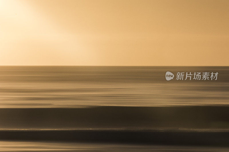 流动海洋日出背景