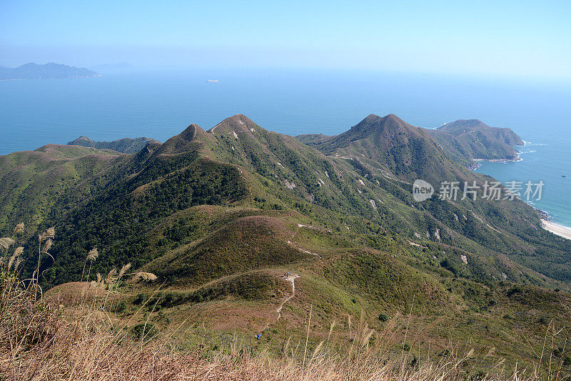 香港西贡东郊野公园尖峰全景图