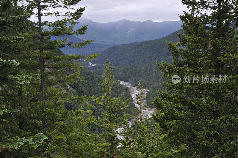 风景优美的山谷