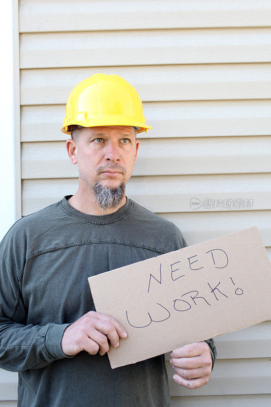 建筑工人需要工作。