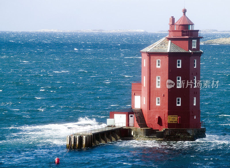 红色灯塔、挪威