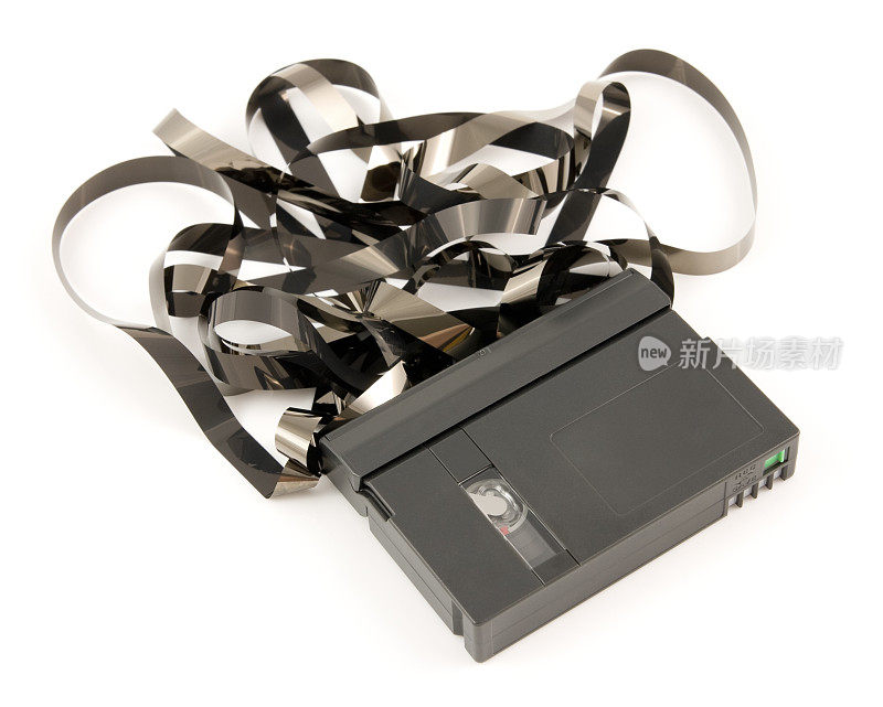 用于录制家用摄像机录像的破损的MiniDV盒式磁带