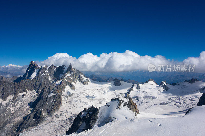 山峰