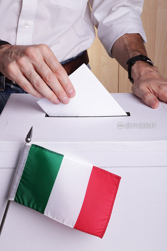 意大利人投票