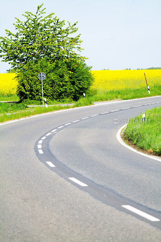 鲁格别特的道路和弯道