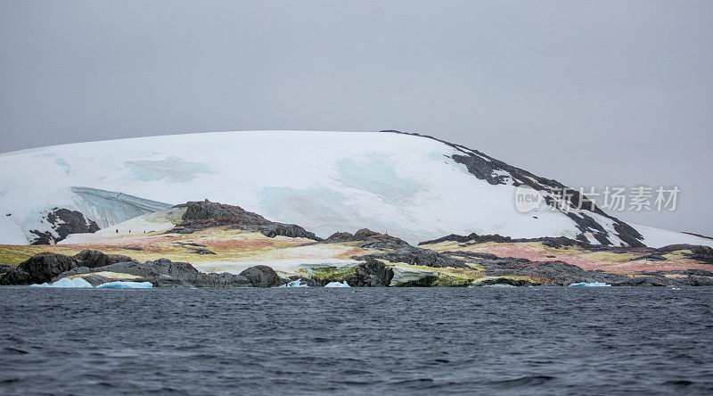 南极洲:彼得曼岛
