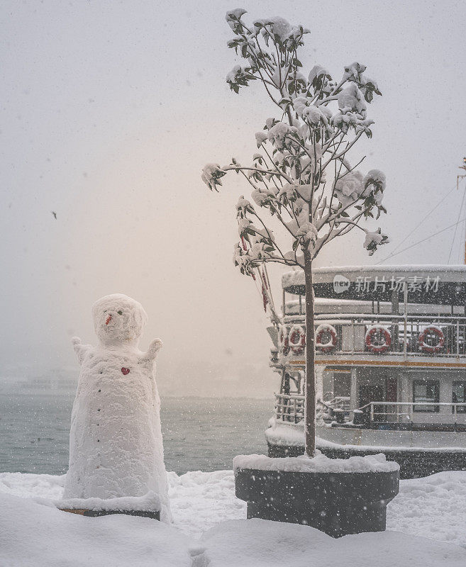 土耳其伊斯坦布尔的雪人