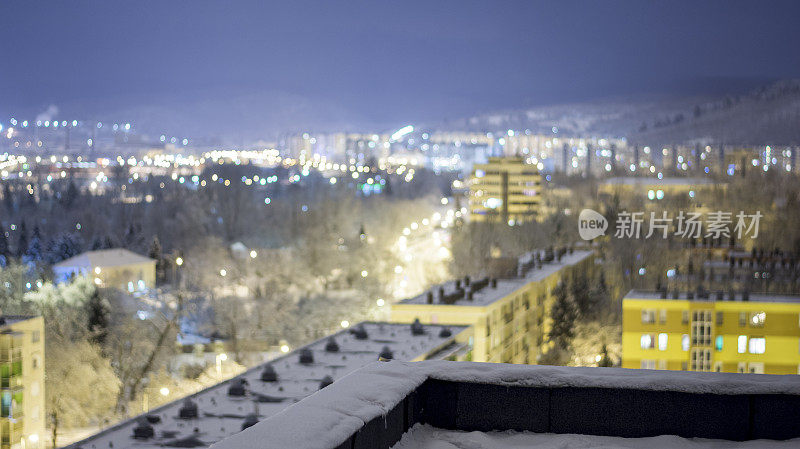 来自匈牙利Ózd的冬季夜景