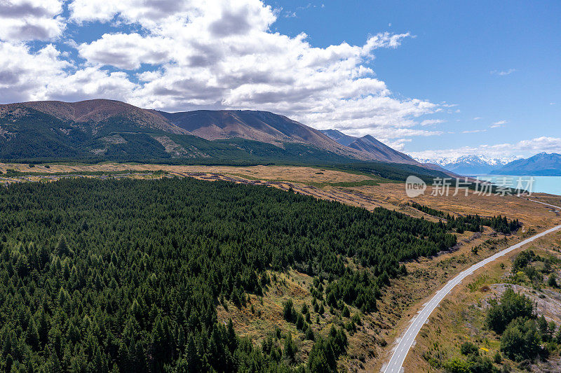 普卡基湖和南阿尔卑斯山，库克山路，本奥豪，新西兰80号州公路