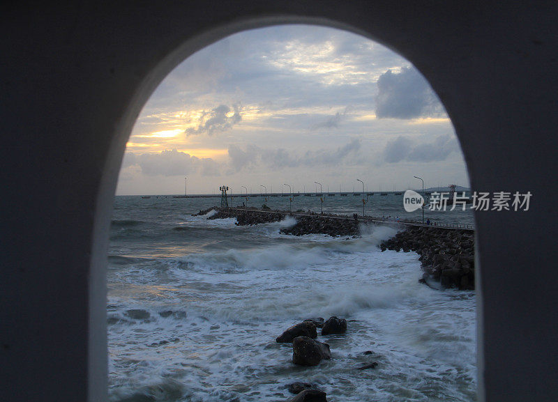 日落在曹府，曹庙，最神圣的地方之一，在富国岛，江西省