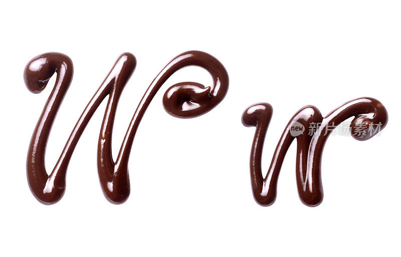 由融化的巧克力制成的拉丁字母的大小字母W，孤立在白色的背景上