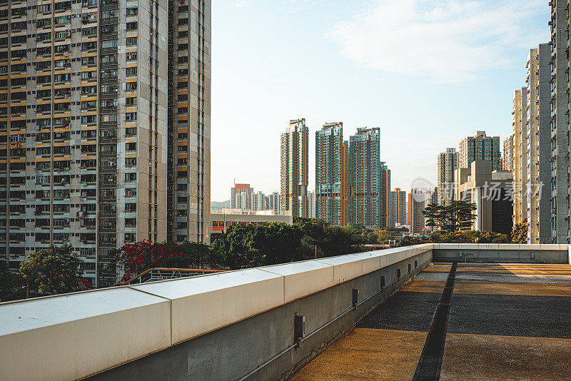 香港屯门旧公共屋苑的外观