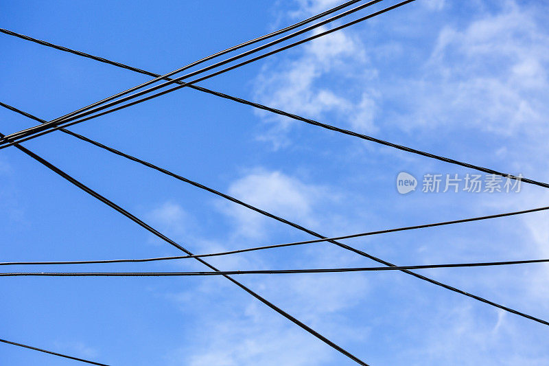 电力电缆天空