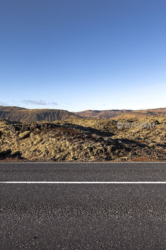 沥青道路、冰岛