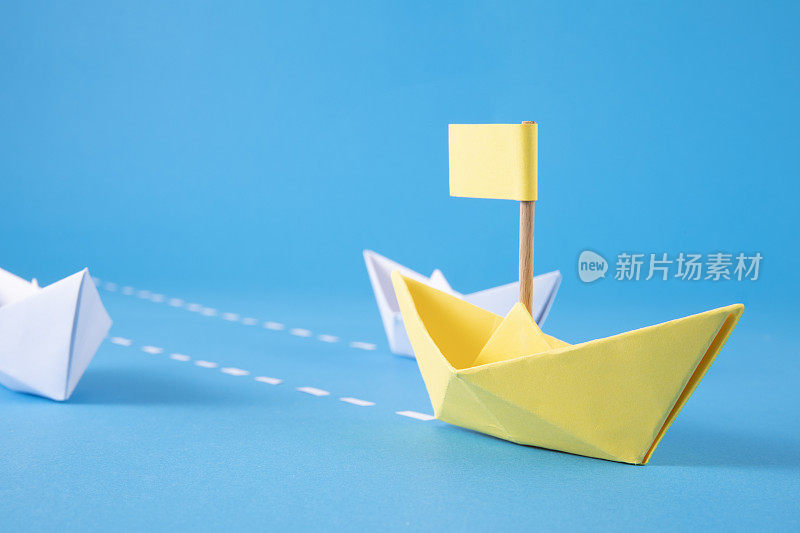 以“黄纸船”引领“白船”的领导理念