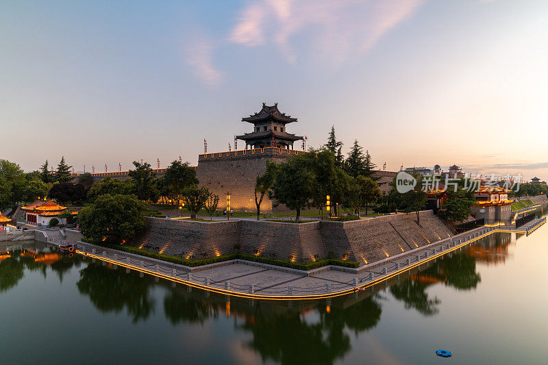 中国西安古城墙遗址公园
