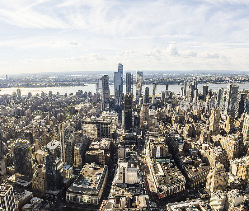 纽约市摩天大楼的鸟瞰图