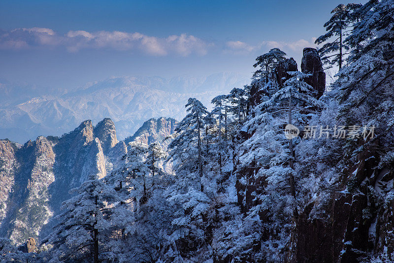 中国黄山的冬季景观
