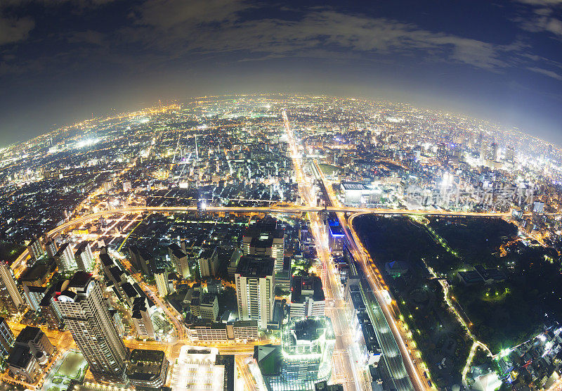 日本大阪夜间鸟瞰图