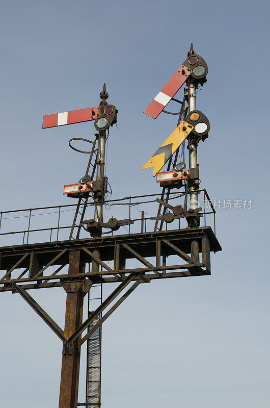 火车标志铁路信号塔