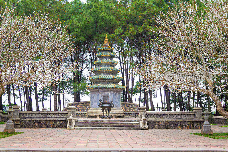 美丽的风景天目宝塔在越南顺化