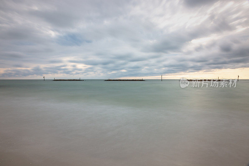 长暴露海景