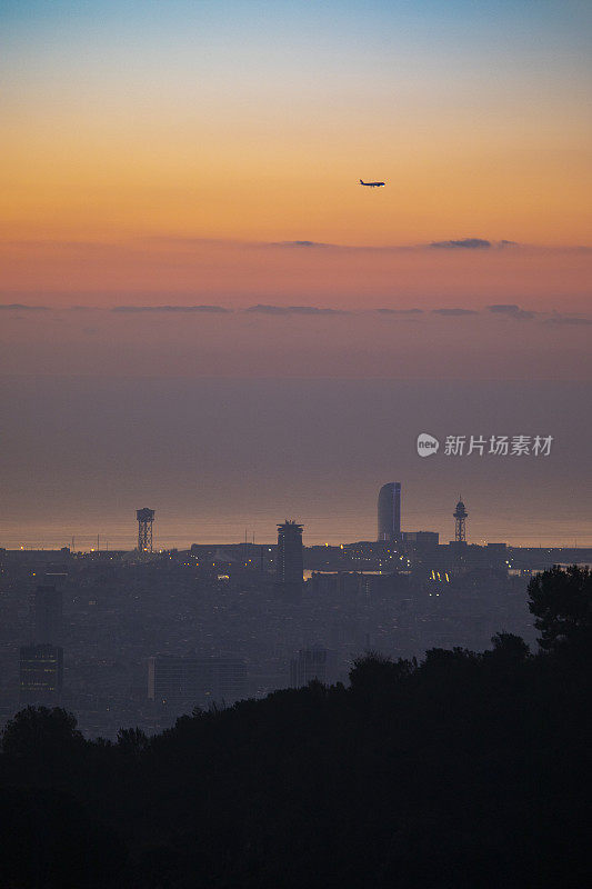 巴塞罗那的Collserola山日出