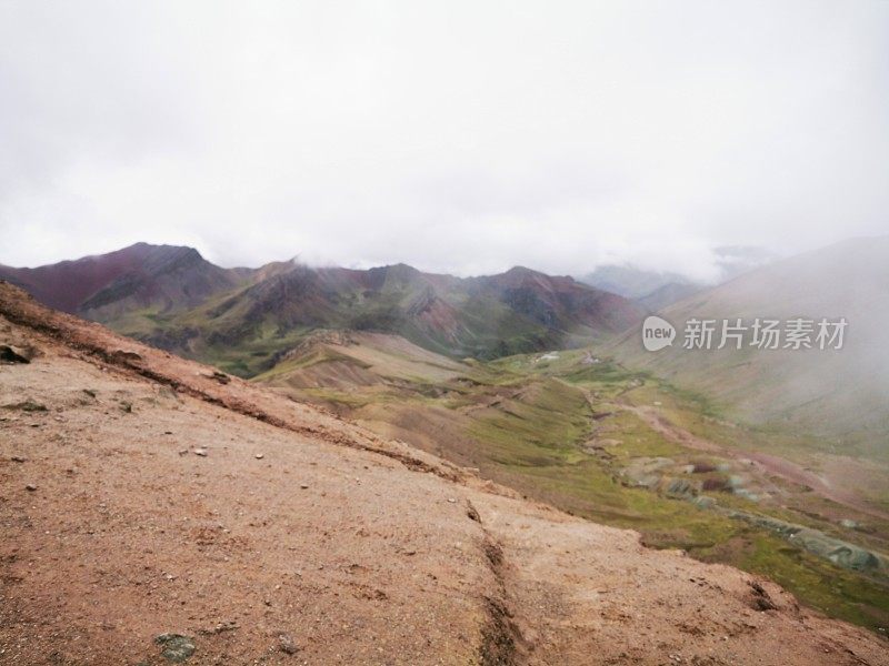 彩虹山