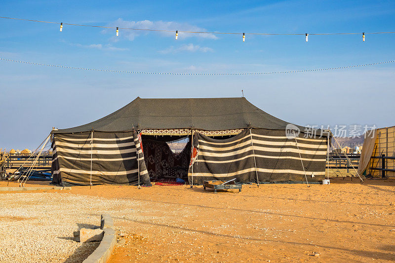 沙特阿拉伯利雅得贾马尔骆驼市场的传统帐篷