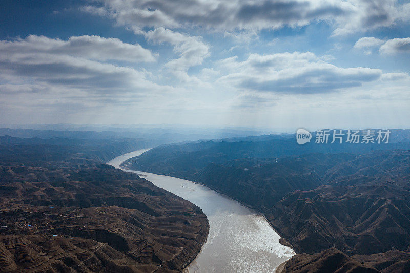陕西延安市黄河太极湾航拍图