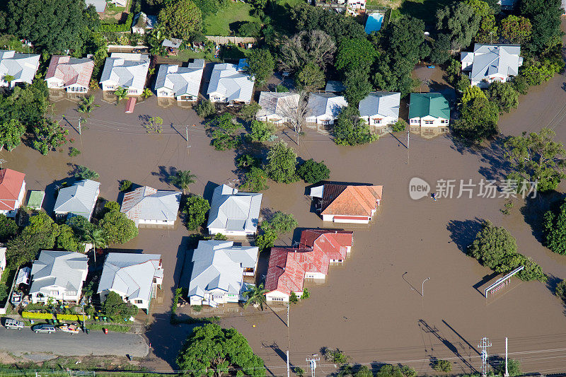 2011年布里斯班洪水鸟瞰图下的房屋
